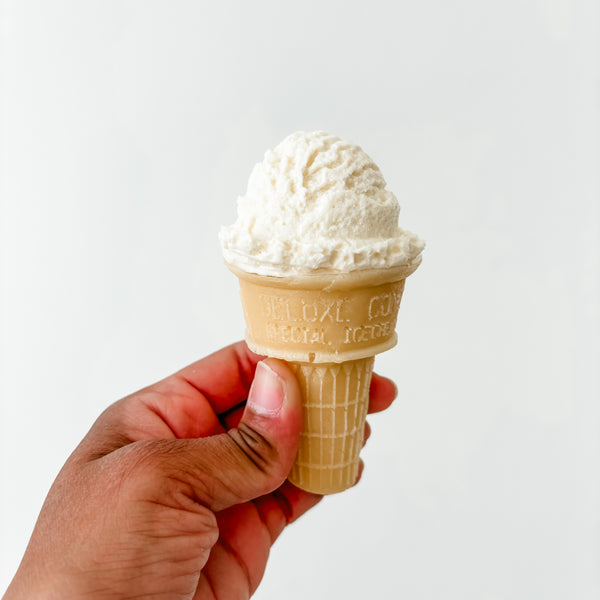 Ice Cream Scoops & Cones